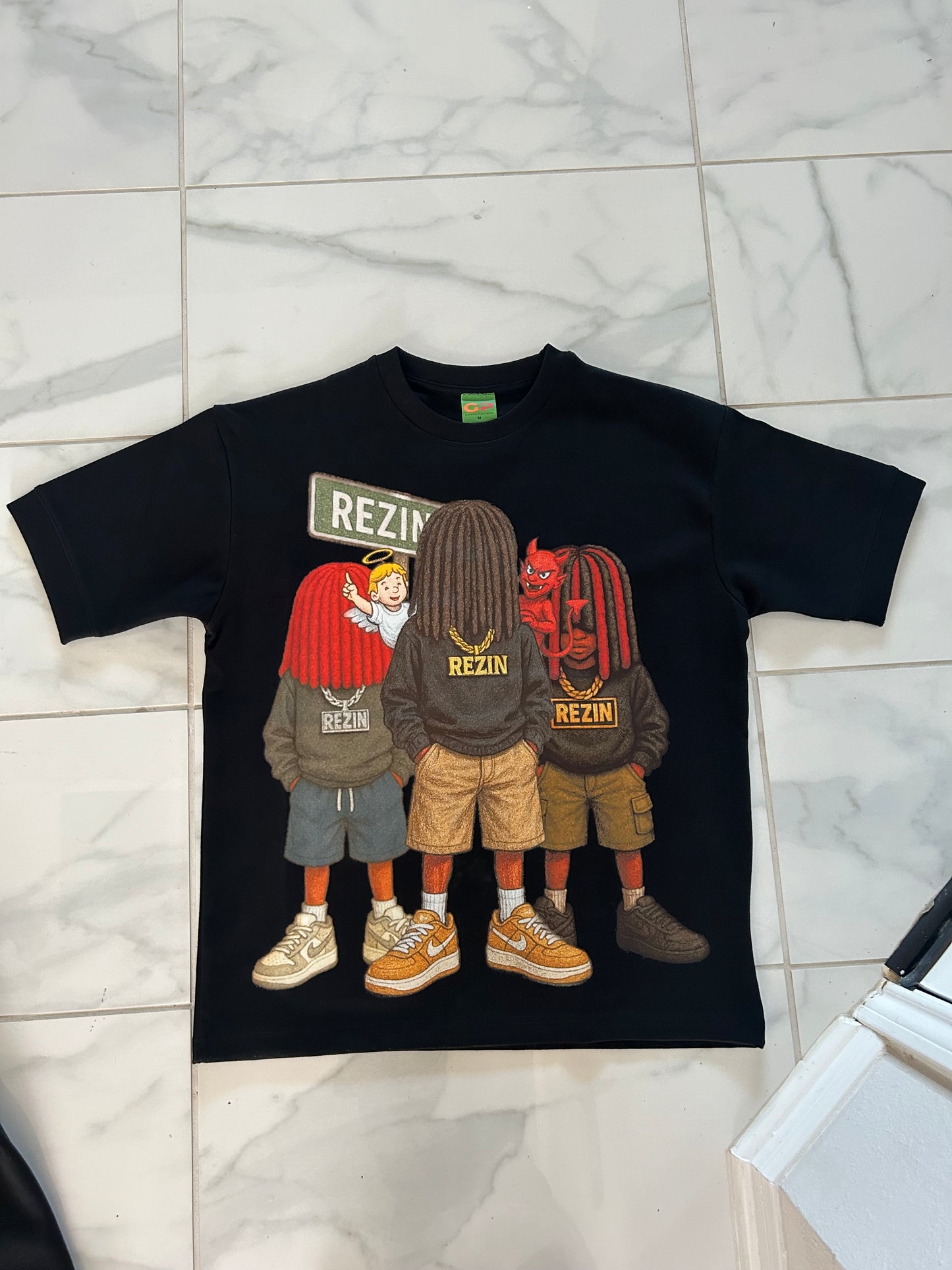 Drop shoulder graphic tee